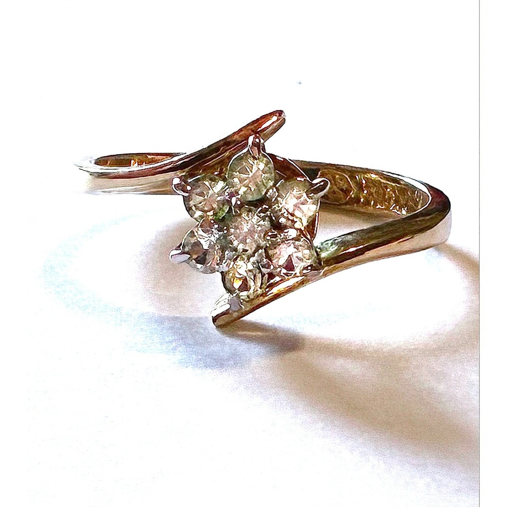 Vintage 10K GE Gold Plated Daisy Flower Cluster Bypass Ring Size 9.25 Cocktail